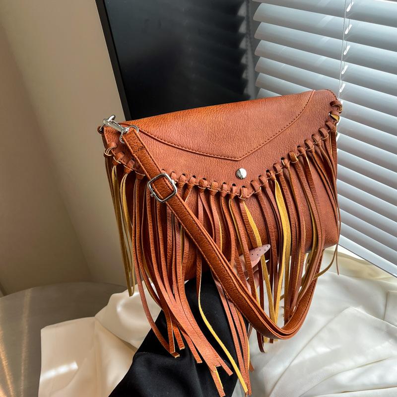 

Сумка с кисточкой премиум-класса, женская новая популярная ретро универсальная сумка через плечо, сумка-мессенджер для поездок на работу коричневый