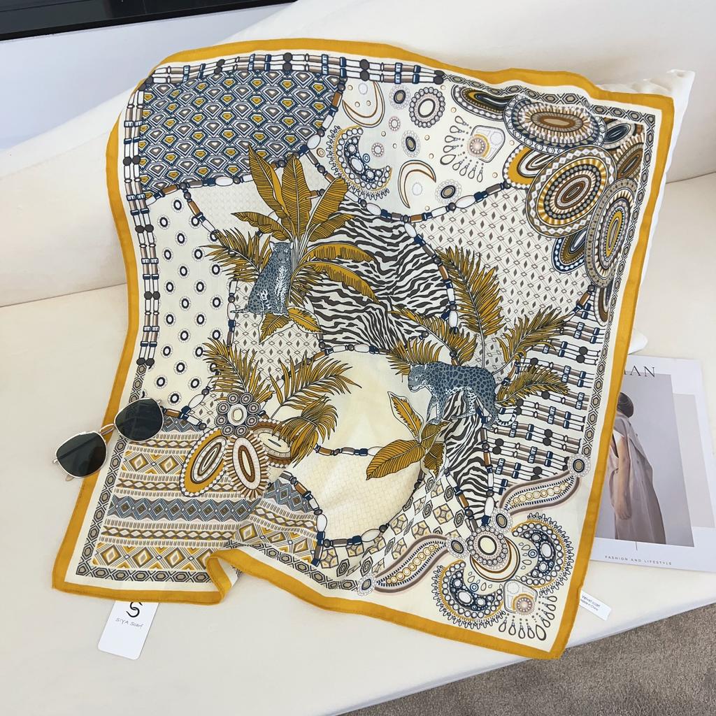 2024 New Fashionable Versatile Silk Scarf 68 Cm Printed Sunscreen Decorative Small Square Scarf Velvet Texture Scarf