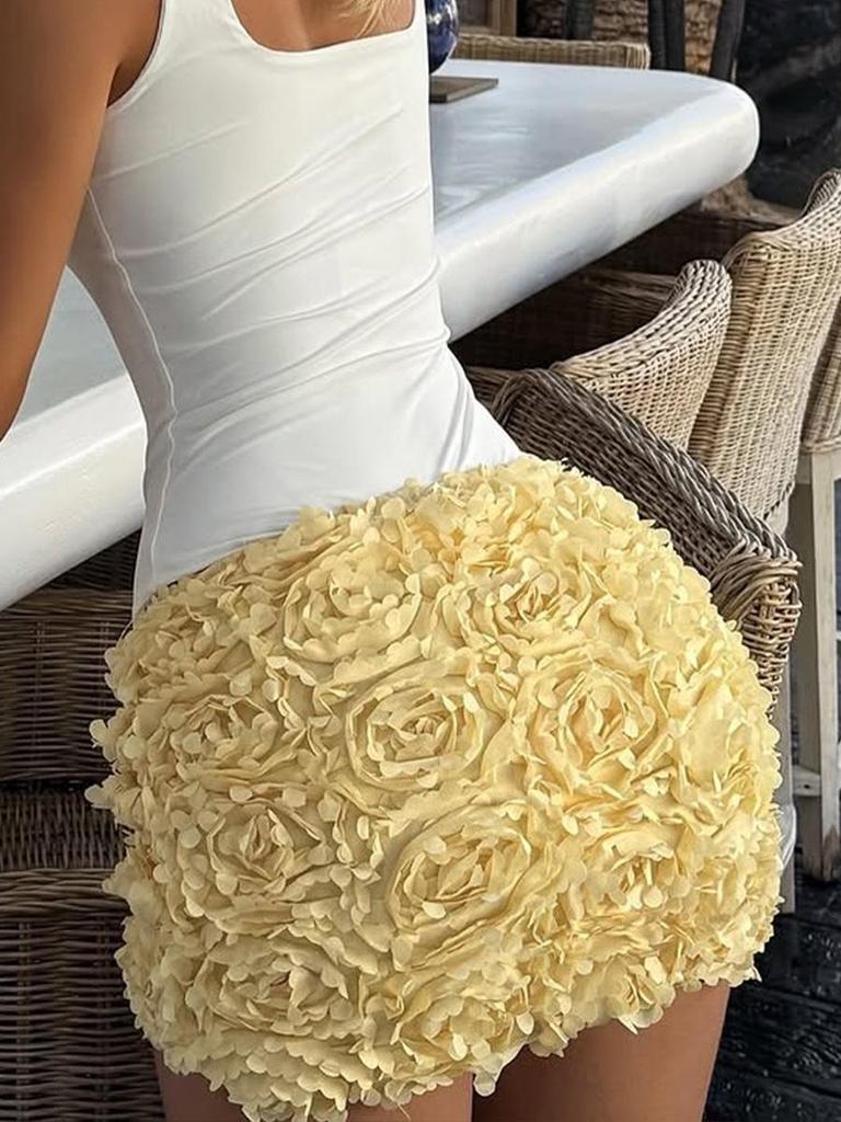 Autumn 2025 Slim Fit Low-Waist 3D Decorative Skirt for Women - European & American Style