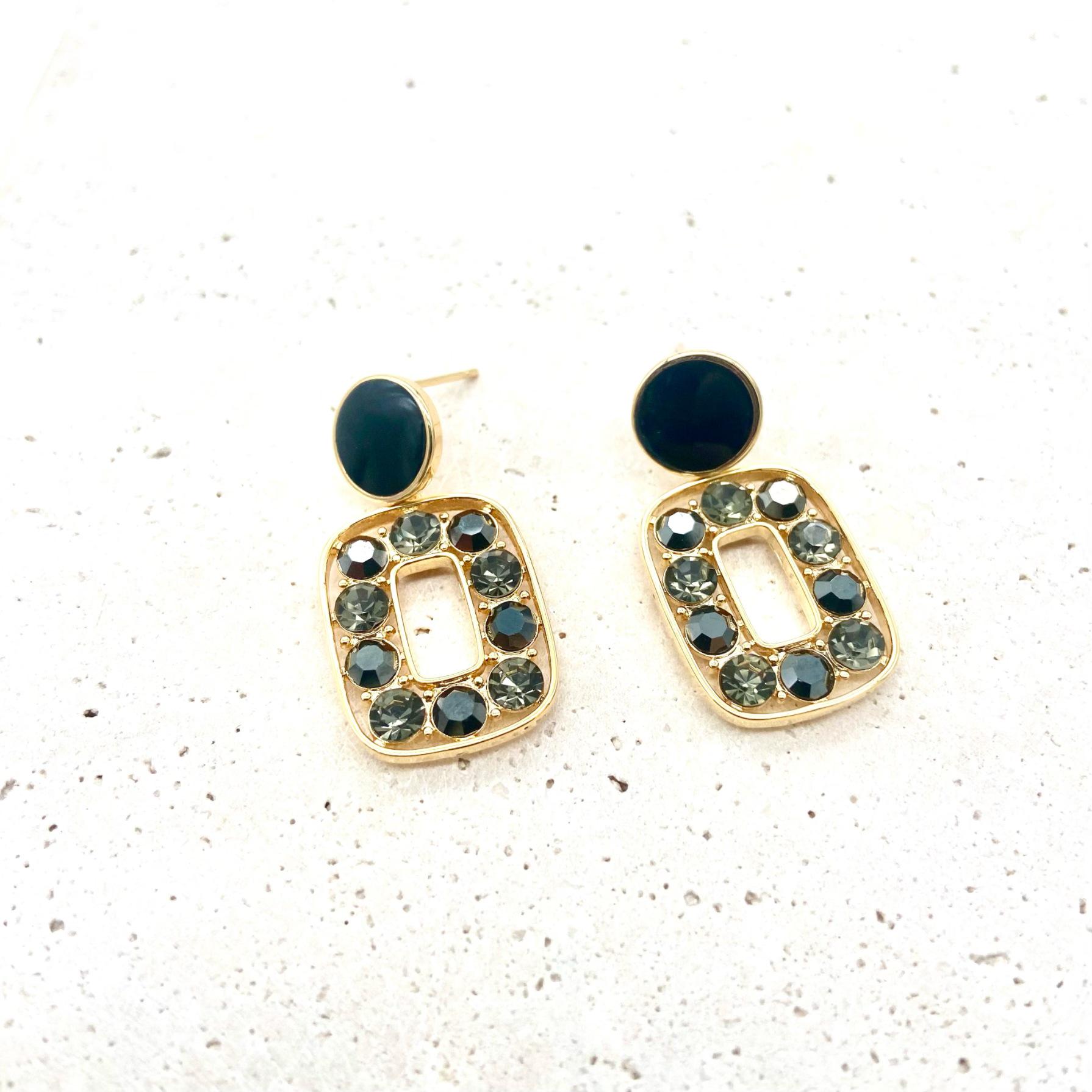 

S925 Silver Geometric Square Stud Earrings - Simple, Luxurious Design for Women