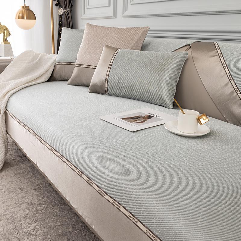 Erschwingliches Luxus-Sofakissen aus Eisseide, Sommermatte, schlichtes, modernes, rutschfestes Sofabezug-Kissen aus Leder