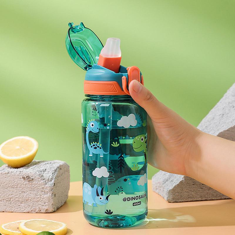 600 ml Kreskówkowy Dziecięcy Plastikowy Kubek ze Słomką Letni Studencki Kubek ze Słomką Przenośny na Zewnątrz Kreskówkowy Bidon Butelka na Wodę