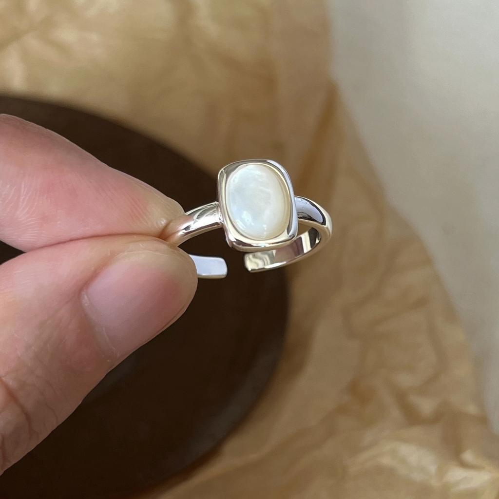 Mother-of-pearl Tiger Eye Ring Women's Foreign Style Cold Wind Niche Unique Vintage Girlfriend Gift Hand Jewelry Accessories