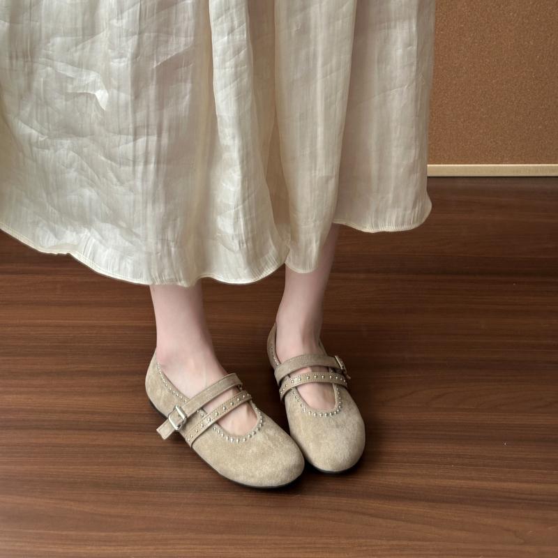Fashion Fashion Suede Single Shoes Autumn New Round Toe Shallow Rivet Metal Buckle One-band Soft Sole Non-slip Low-top Shoes