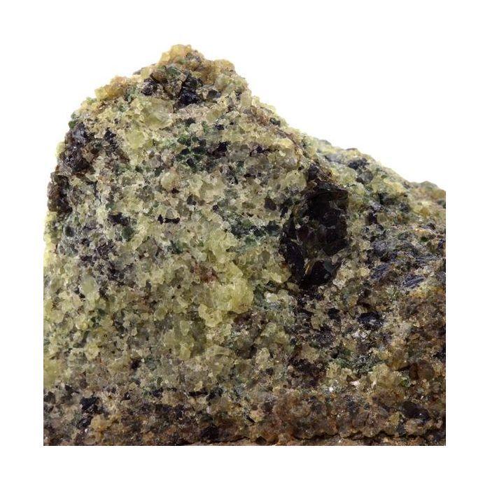 Péridotite 671.6 carats
