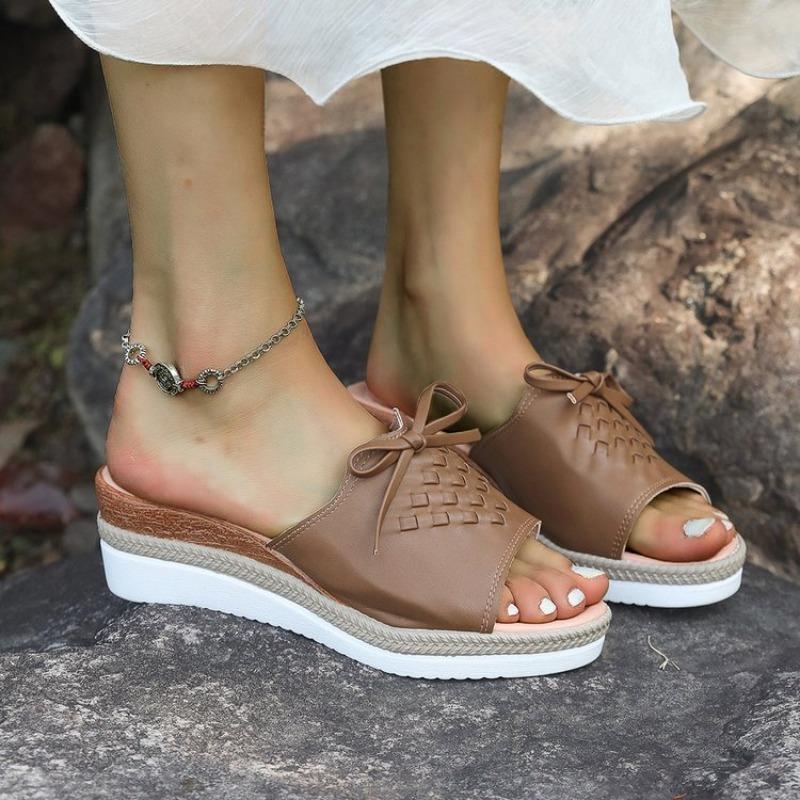New Style Wedge Heel Shoes Large-sized Fish-mouth Casual Wedge Heel Thick Slippers