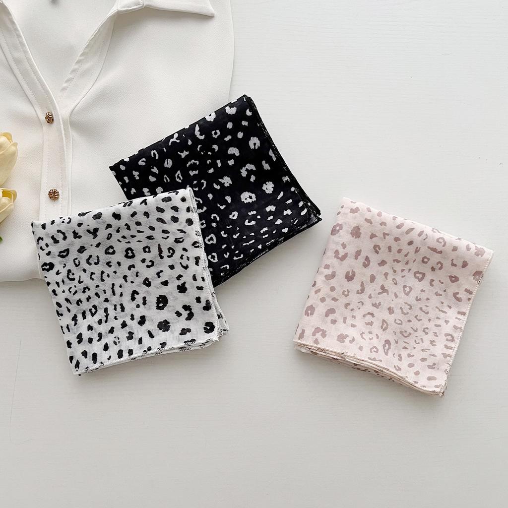 Leopard Print Dot Fashion Square Scarf Silk Scarf Printing High-end Versatile Accessories Women's New Headband Hair Tie Scarf