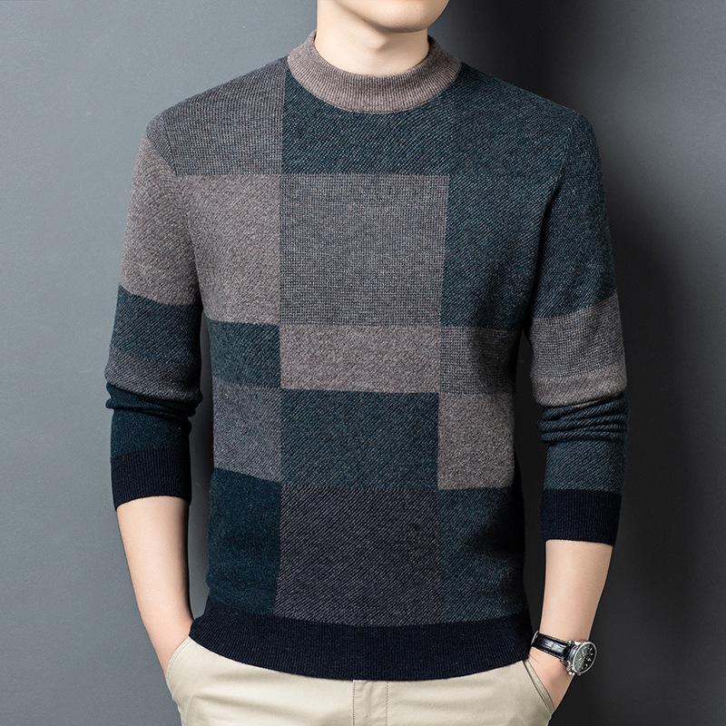 Men's 100% Wool Round Neck Sweater - 2025 Winter Fashion, Thickened Warm Base Layer for Young and Middle-Aged.