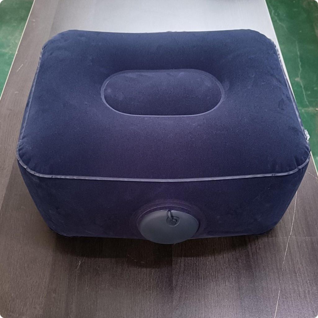 Inflatable Foot Rest Quickly Inflate and Deflate Travel Footrest Soft Flocked Surface