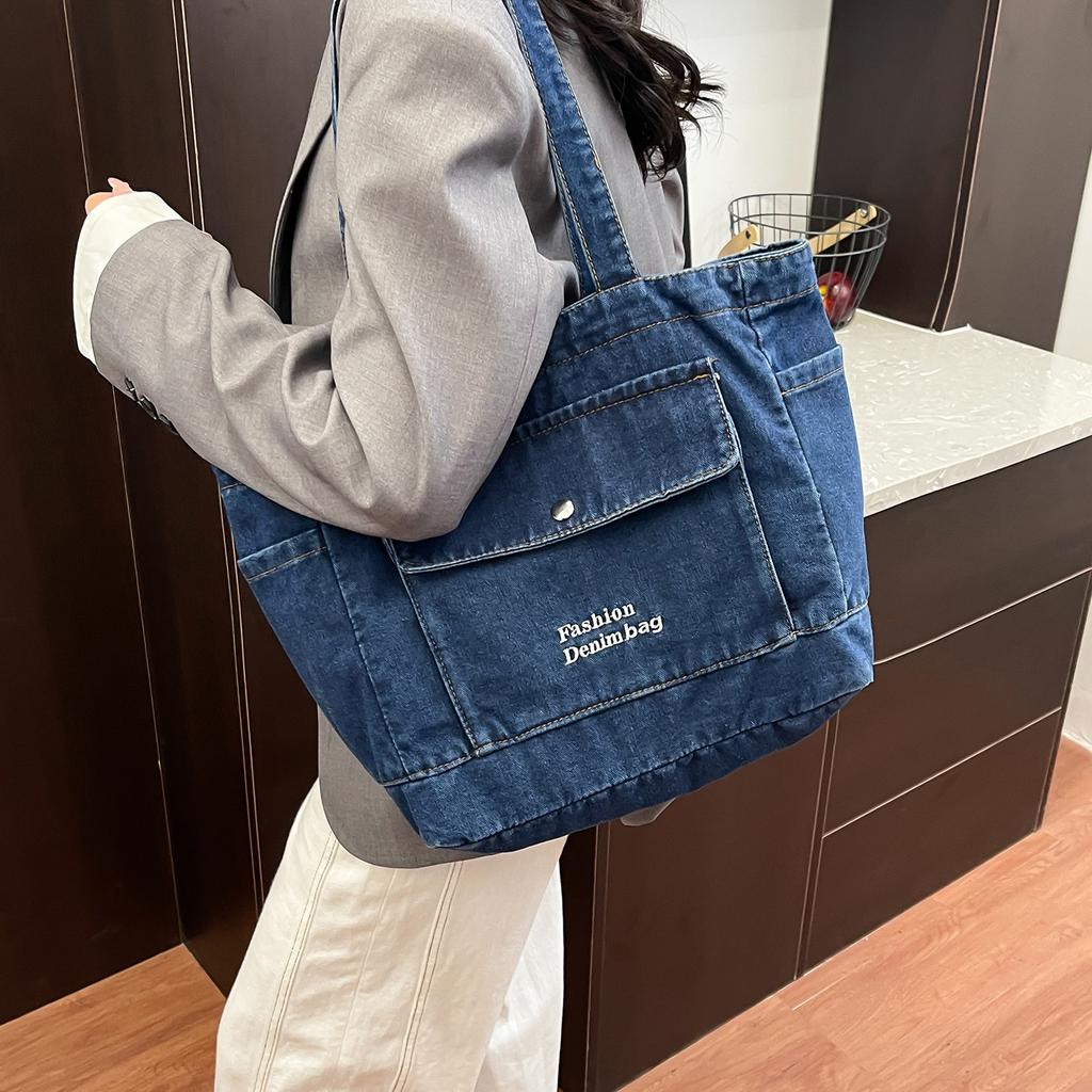 Fauler Wind Denim Umhängetasche Große Kapazität Pendler Umhängetasche Damen 2025 Sommer Nischen Design Reise Tragbar
