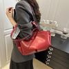 Niche design sense shopping bag women's autumn and winter new versatile tote bag retro trend shoulder messenger bag