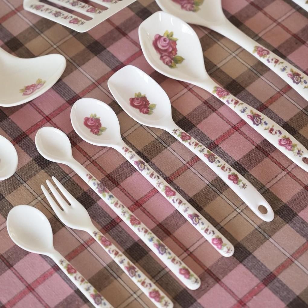 Vintage Flower Melamine Cereal Spoon