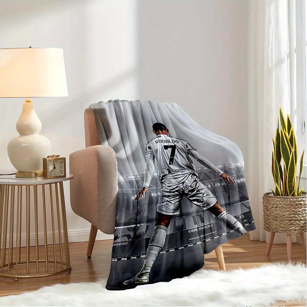 Anime L'Attaque des Titans Eren Mikasa Couverture en Flanelle Dessinée, Couverture Douce Chaude et Confortable pour Maison Chambre Lit Canapé Housse Enfants