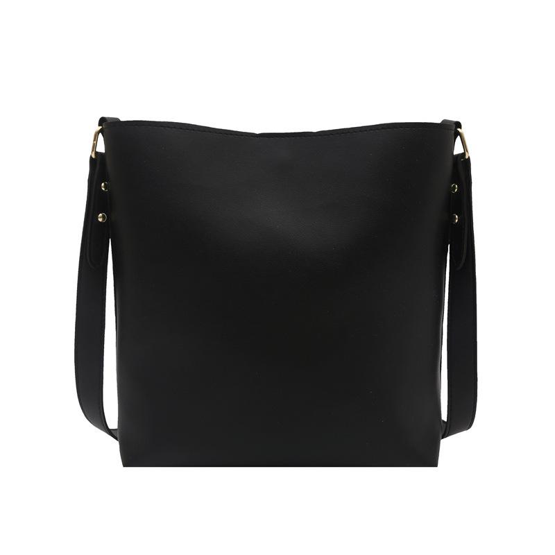 Large Capacity Retro Simple Korean Style Fashion Single Shoulder Crossbody Bucket Bag