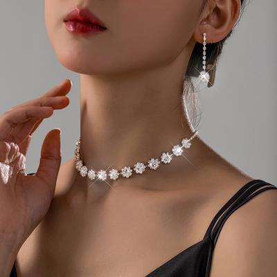 New Personalized Exquisite Claw Chain Necklace Exaggerated Necklace Two Piece Set Neck Chain Banquet Bridal Accessories Women's Jewelry Set