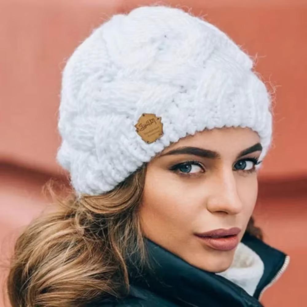 Thick Women Knitted Hat Coldproof Warm Streetwear Caps Fashion Winter Hat  Autumn
