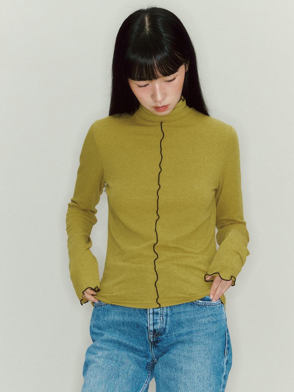 Ganiesong Color Block Interlock Turtleneck_Mustard Free
