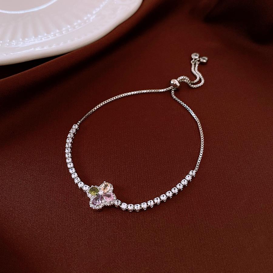 Zircon Flower Simple Niche Bracelet Light Luxury High Sense Fashion Versatile Bracelet Temperament Personalized Jewelry Women