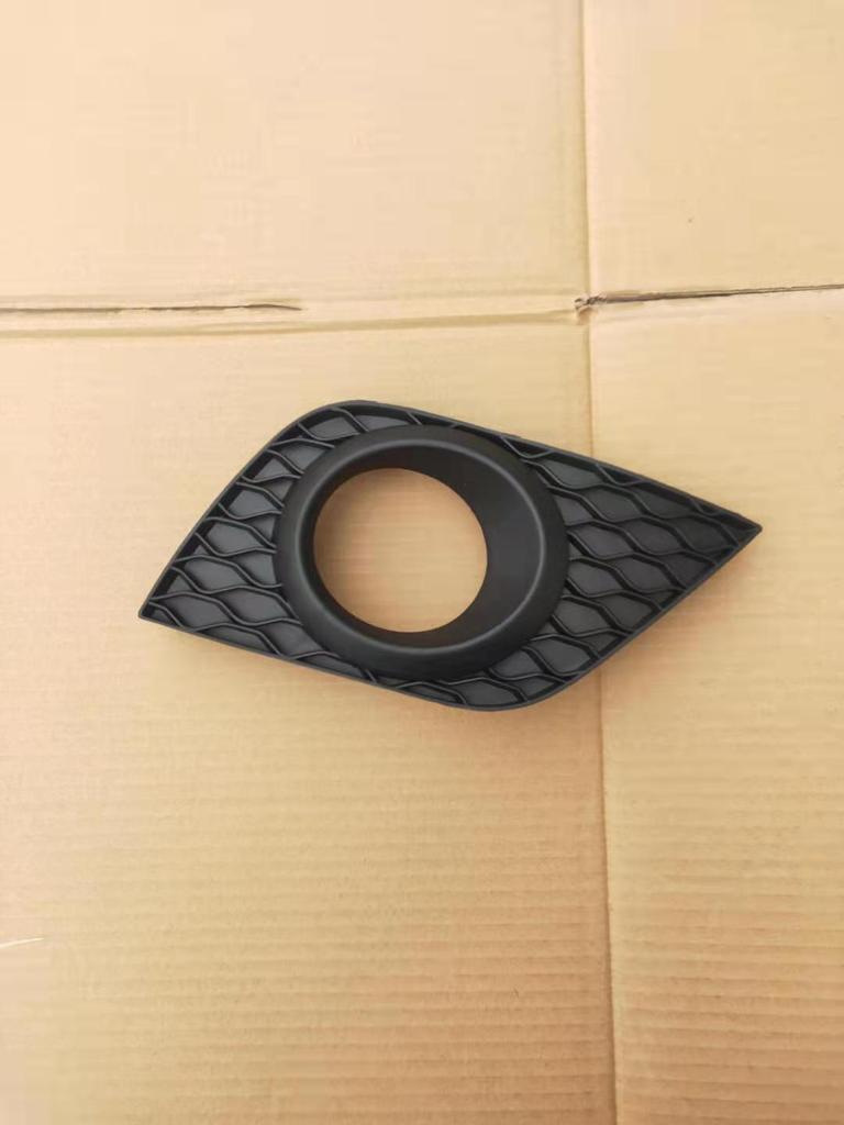 Ram och skydd för främre dimljus till BAIC Changhe M50S och Foton M50S