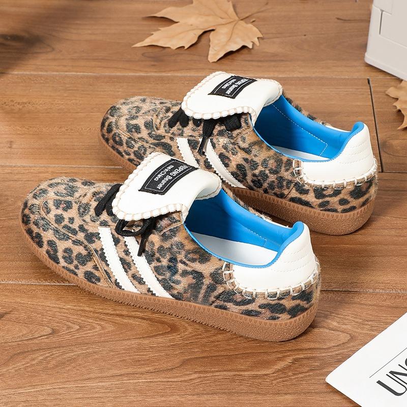 Knock cost-effective~ Classic retro round head versatile casual women's spring little white shoes casual shoes