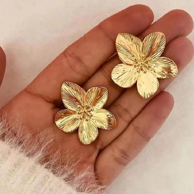 Fashionable Big Flower Earrings Stylish Big Floral Earrings For Women Embracing Individuality And Sophistication