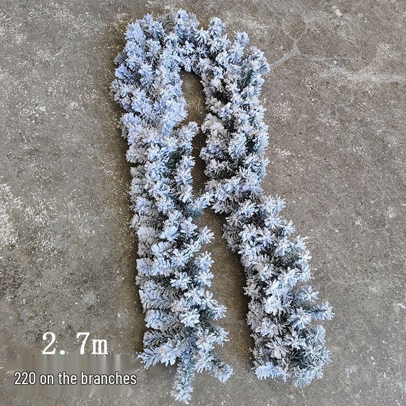 

Ялинка 2,7 фута з флокованим покриттям з гірляндою, прикрасами та вінком для святкового декору