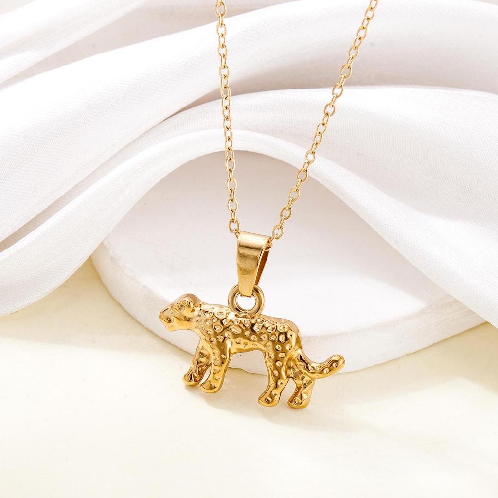 Stainless Steel Colorfast Animal Pendant Necklace - Fox, Deer, Lion, Leopard Design for Women, Trendy and High-End Feel