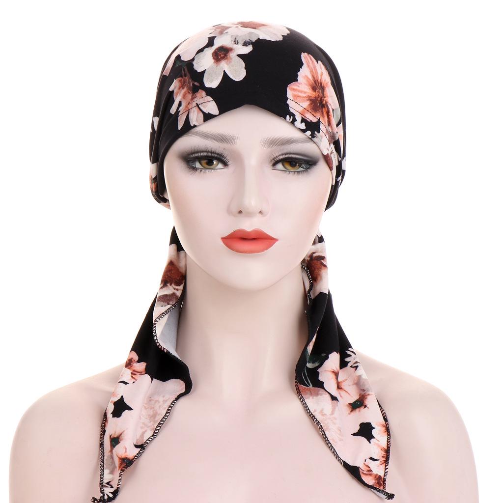 Gebogener Schwanz Florales Bandana Hut - Modischer Schlupfstil