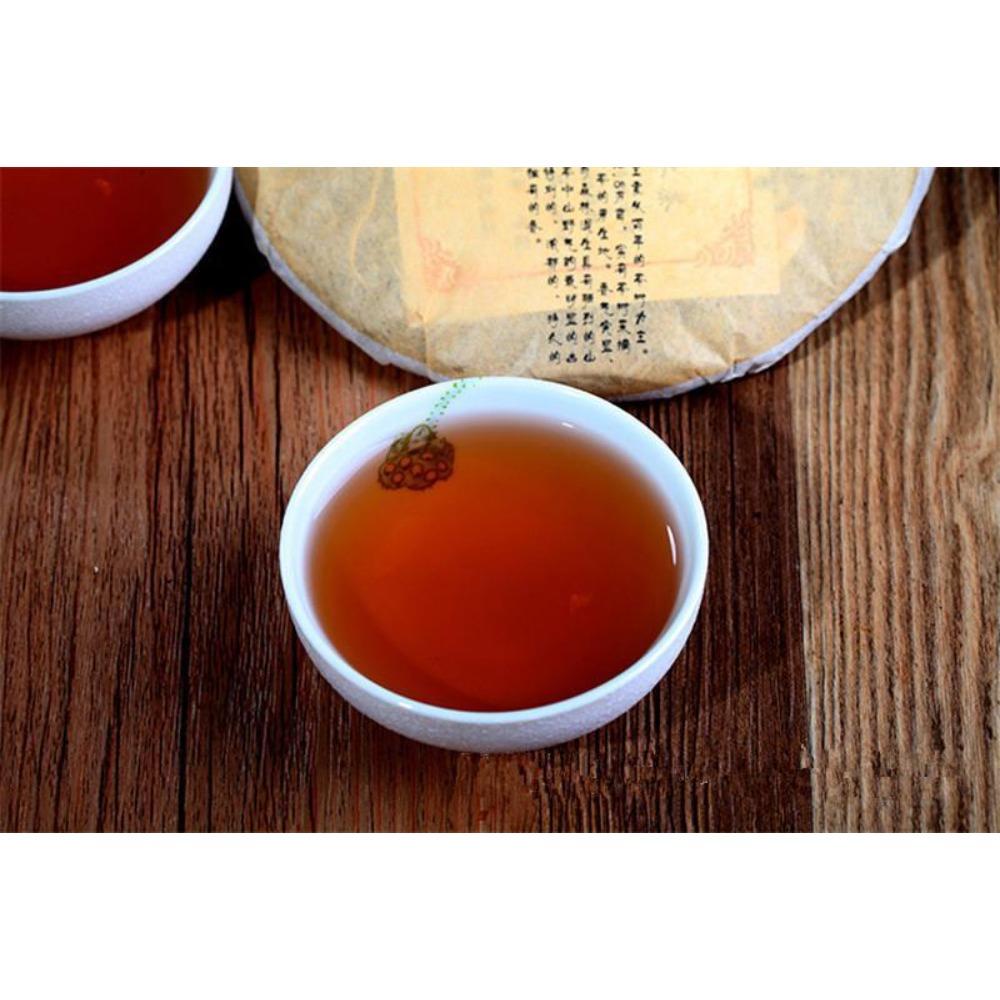 200g Yunnan Pu-erh Ripe Tea Cake, Menghai Old Tree Blend, Fermented Chinese Puerh
