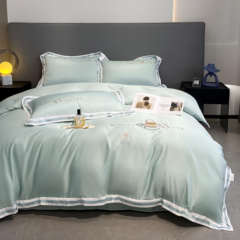 Set da letto in seta lavata, quattro pezzi, copripiumino ricamato di alta qualità in seta di ghiaccio, set da tre pezzi