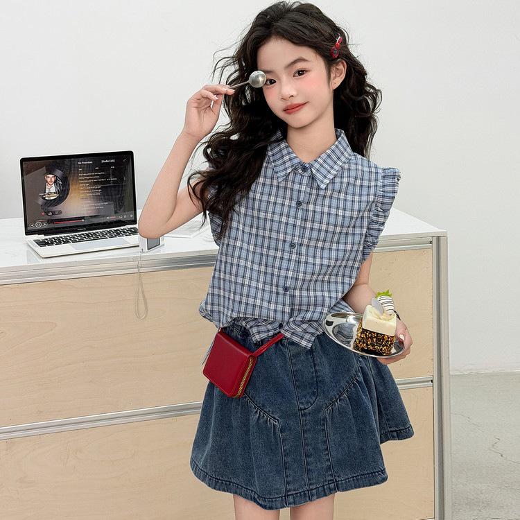 Girls  Trendy Korean Style Plaid Sleeveless Top & Denim Skirt Two-Piece Set 130 cm