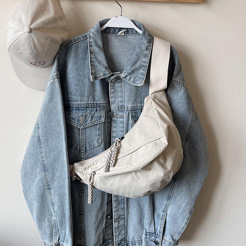 Große Kapazität Teigtaschenbeutel Damen neue leichte Umhängetasche Nylon Pendlertasche Sport Radtasche