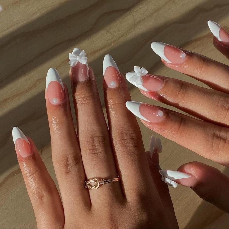 

Minimalist French White Edge Nail Tips with Bow Design