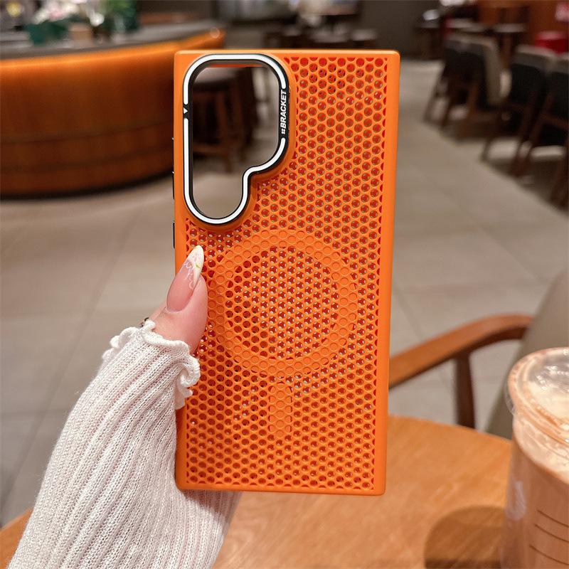 Applicable to Samsung S26Ultra Cooling Magnetic Mobile Phone Case S25Ultra Lens Holder S24Ultra Protective Case