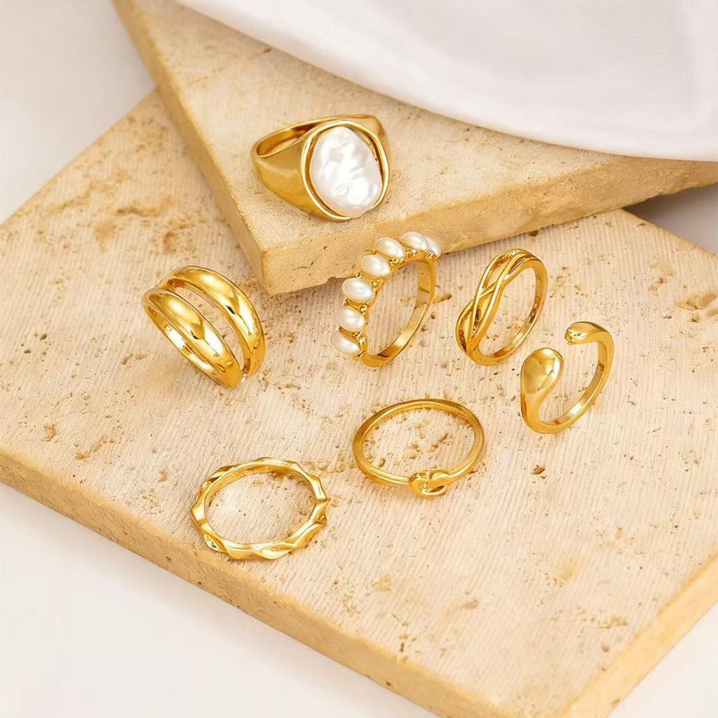 7 Pcs/Sets Trendy Geometric Imitation Pearl Hollowed-out Cuff Rings Set for Women Metallic Minimalism Fashion Niche Chic Ring