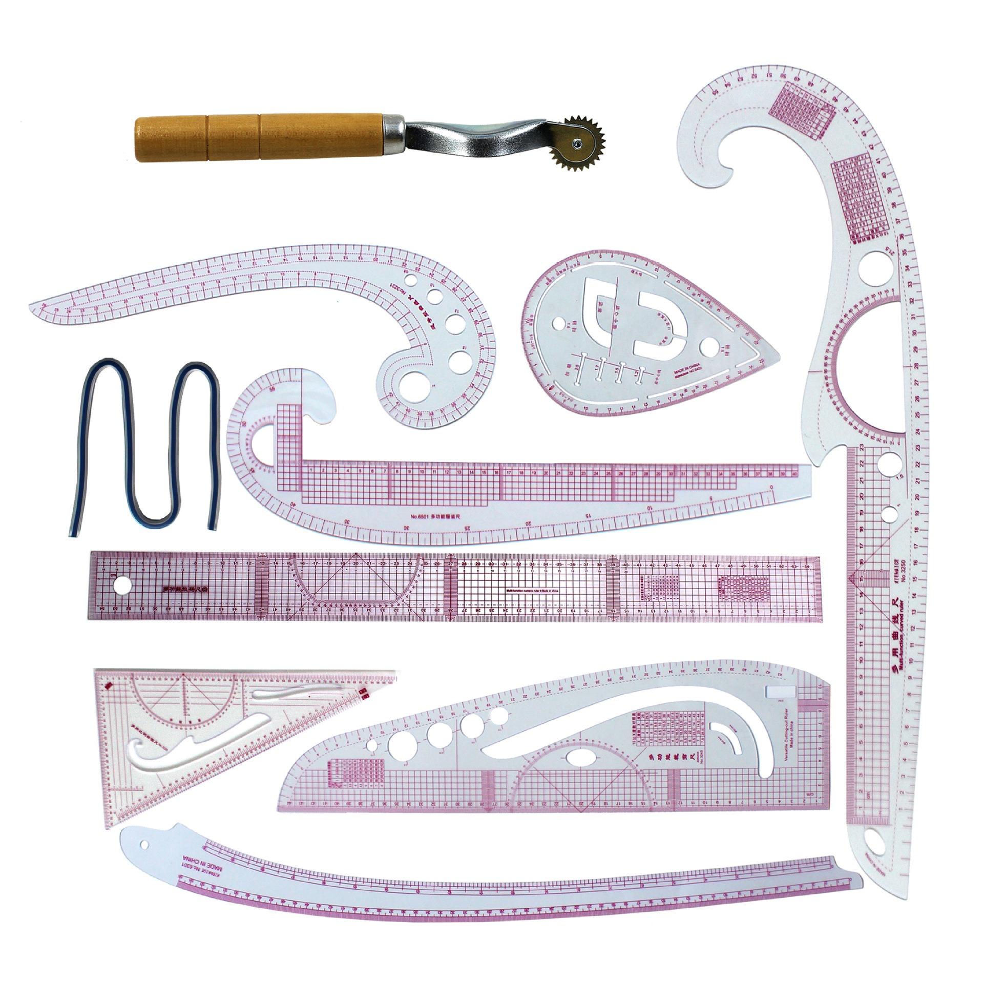 

Набор многофункциональных линеек своими руками: линейка для рукавов, линейка в метражах, кривая линейка, линейка для квилтинга, линейка для шитья