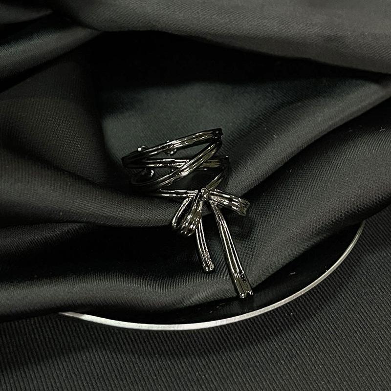 Light Luxury High-End Cold Wind French Full Diamond Zir*****Pen Ring Niche Design Butterfly Ring Woman