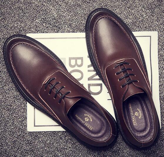 

Весенние новые мужские свадебные туфли, модельные туфли, однотонные, на шнуровке, лакированные, мужские деловые туфли с острым носком, нескользящие оксфорды 2024 7 коричневый