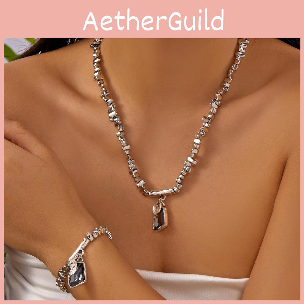 Cold Minimalist Titanium Finish Geometric Jewelry Set With Pendant And Chain For Ladies