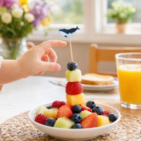 100PCS Disposable Fruit Tags, Crabs Octopuses Dolphins Decor Bamboo Skewers, with Sharp Tip Cocktail Sticks, for Pool Parties Restaurants Banquets
