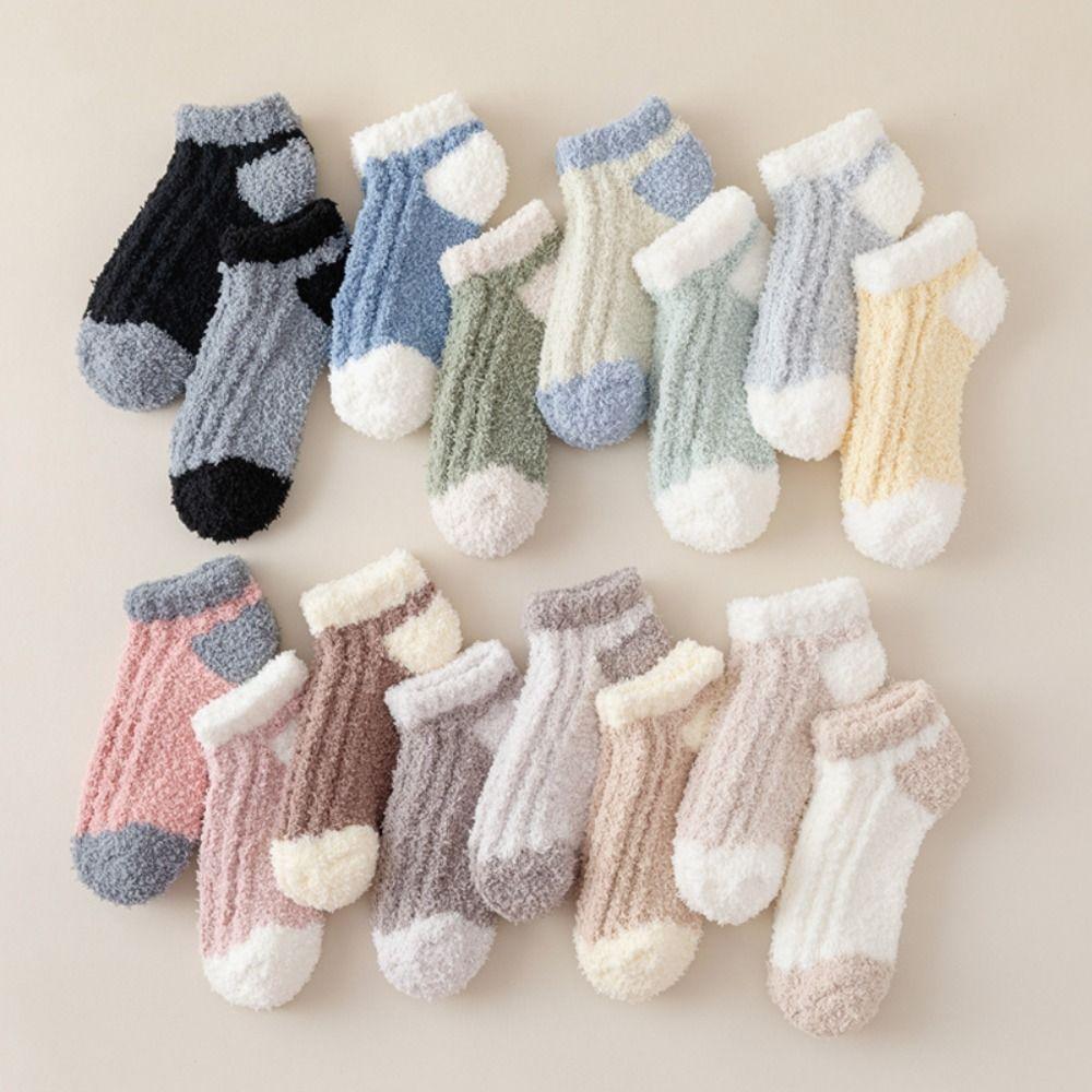 3 Paar Winter Boden Plüschsocken Verdickt Warm Bootssocken Damen Kreativ Korallenfleece Socken Winter