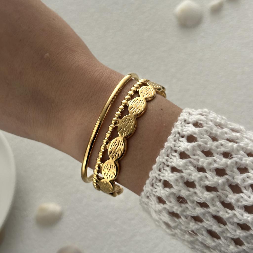 Vintage Exaggerated Wide Cuff Bangle for Women Gold Color Shell Starfish Flower Stainless Steel Bracelet Beach Party Jewelry