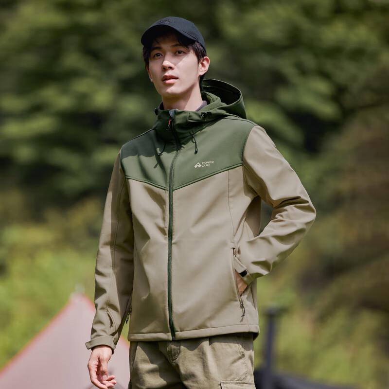 Pathfinder Men s Fleece Lined Weatherproof Softshell Jacket M