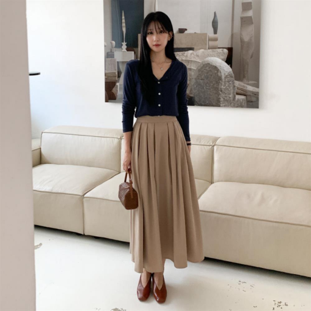 New Arrivals Open Run Women Simple Flare Long Skirt Back Banding Pintuck Design