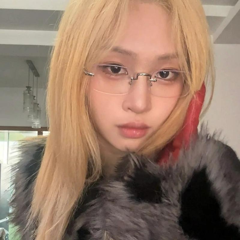 Vintage Rimless Eyeglasses Women Anti-Blue Light Harajuku Metal Square Rectangle Glasses Optical Spectacle Reading Eyewear