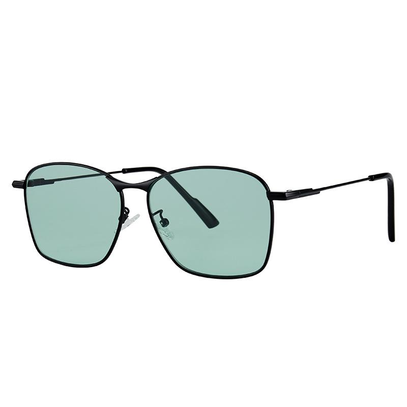 

GM Unisex Metal Sunglasses 2024: Square Frame, Anti-UV, Stylish Couple Design Length 149mm Width 145mm Height 47mm