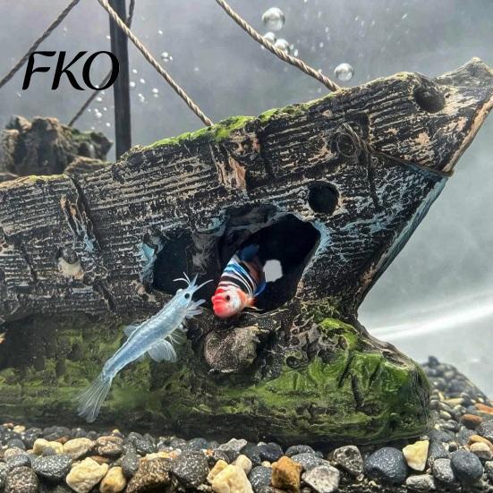 Durable Aquarium Sculpture Ornament, Solid Resin Sunken Ship Decoration with Hollow Holes, Fish Tank Accessory Landscaping Decor for