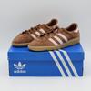JH9088 Originals Bermuda Preloved Brown Sandy Pink Gum (Women's)