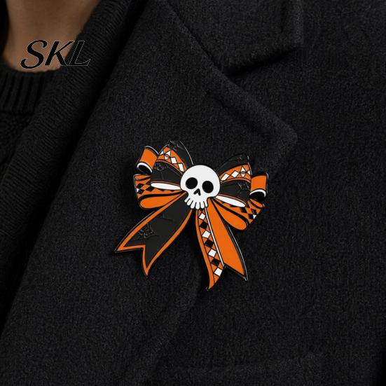 Thickened Metal Brooch Pin, Enamel Skull Bow Design Brooch, Halloween Style Snap-On Bright Color Pin Badge for Backpacks Collars Hats Holiday