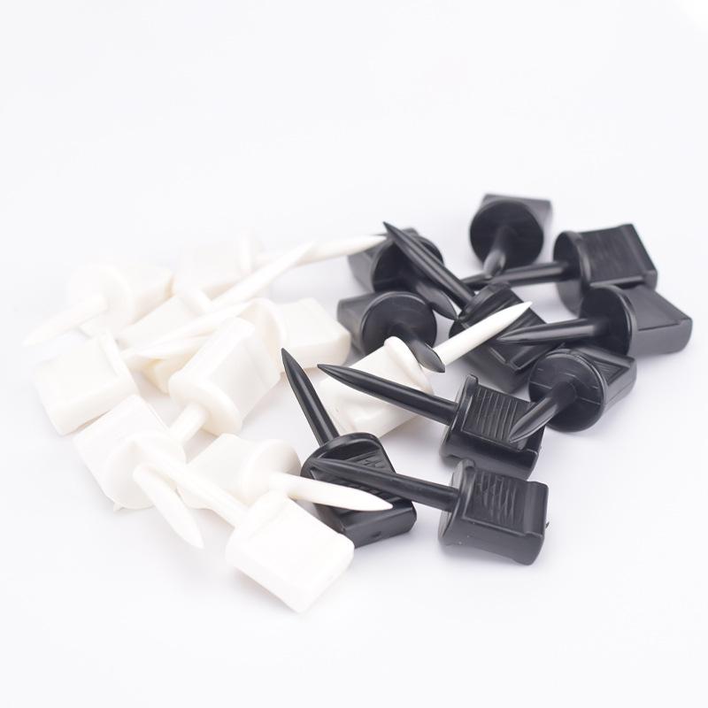 

Durable Nylon Target Nails for Archery: Securely Fix Straw or Foam Targets чорний